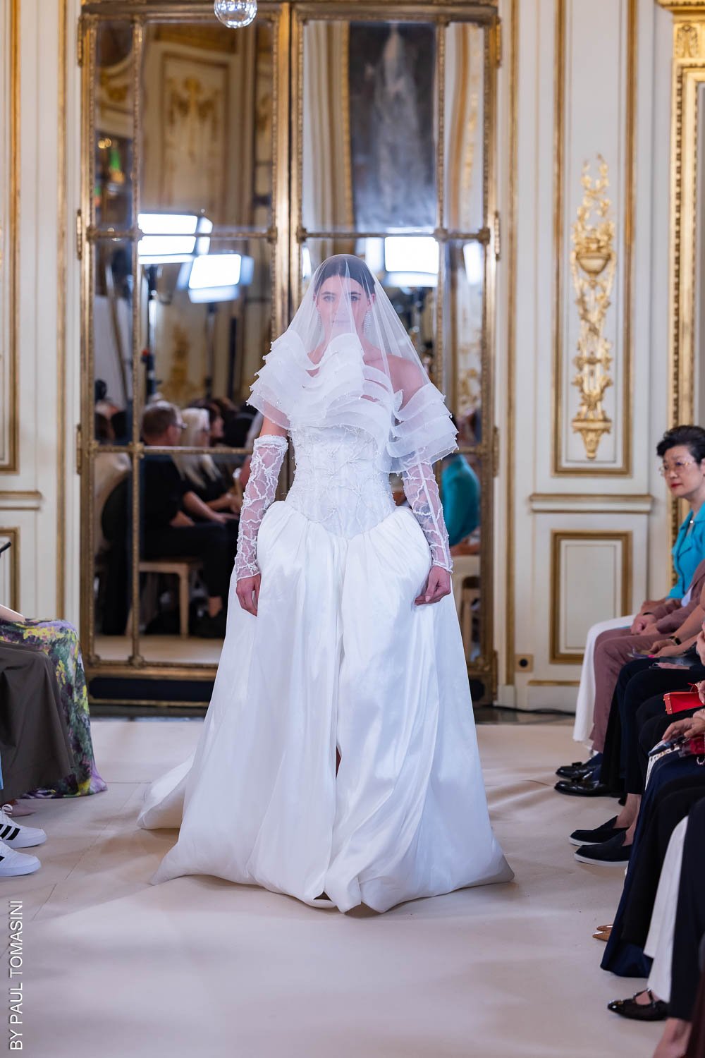 OFS MEURICE JUILLET 2025 DEFILE JAMILA ALSUWAIT (50)